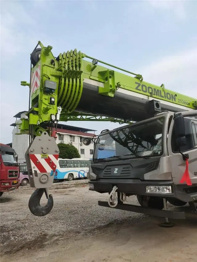 天津商务职业学院吊车出租